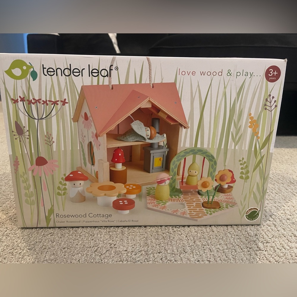 NIB Tender Leaf Rosewood Cottage